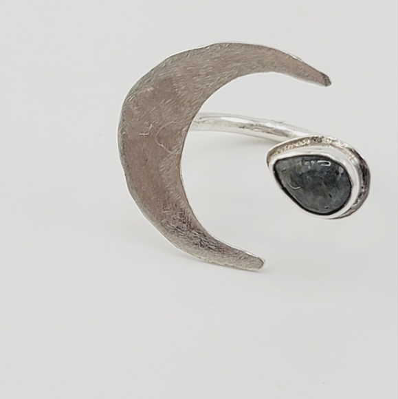 LABRADORITE MOON ADJUSTABLE RING HANDMADE IN STERLING SILVER METAL - Picture 4 of 5